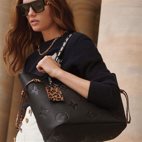 louis vuitton wild at heart bags